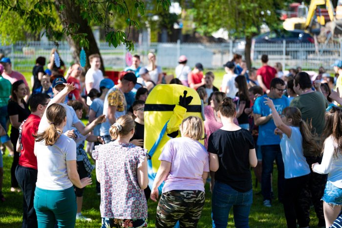 Zabawa z Minionkiem. 