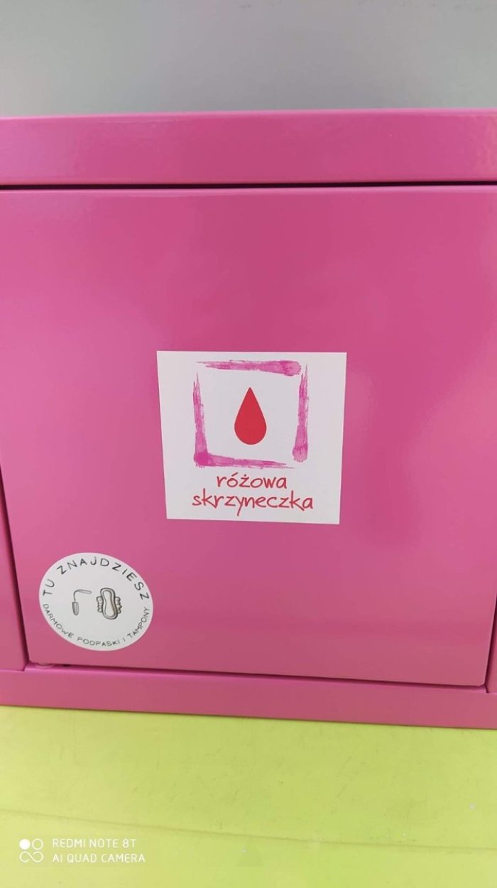 Różowa skrzyneczka