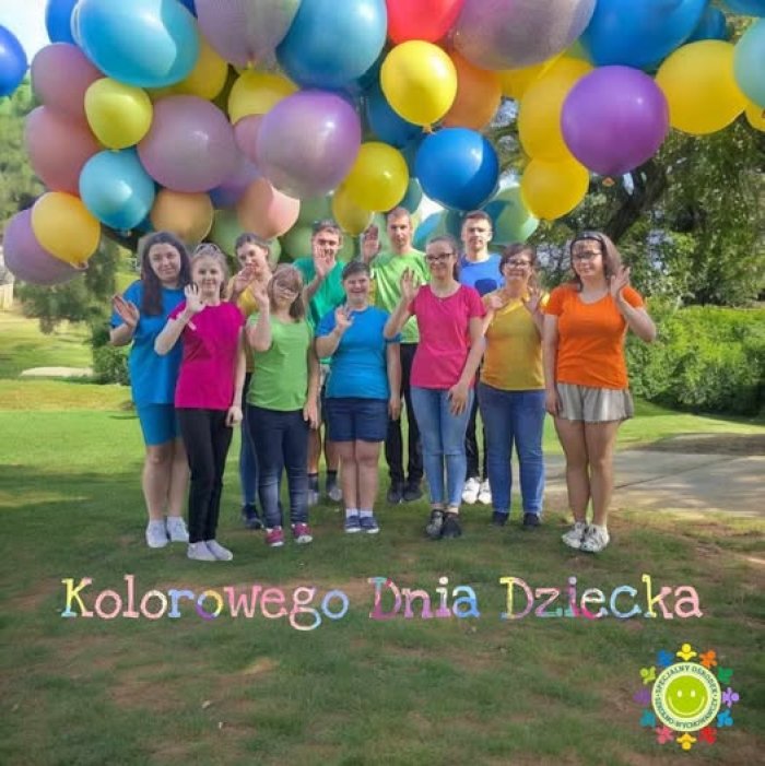 Kolorowego Dnia Dziecka.