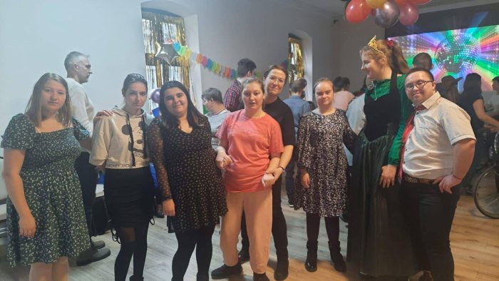 Zabawa karnawałowa.