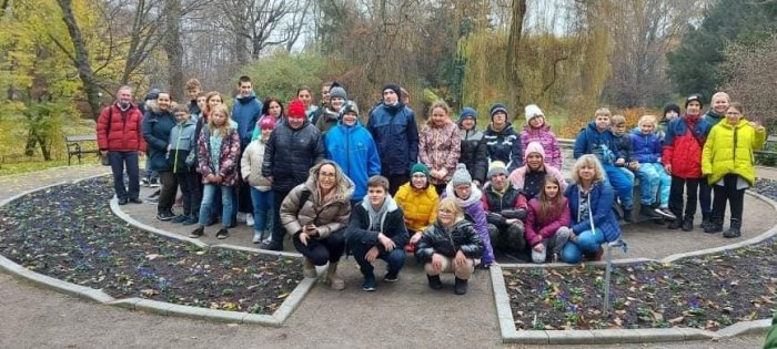 Pamiątkowe zdjęcie wszystkich uczestników wycieczki. 