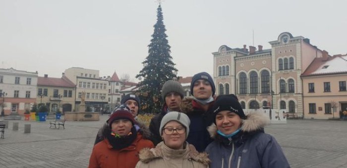 Selfie przy choince na żywieckim rynku.