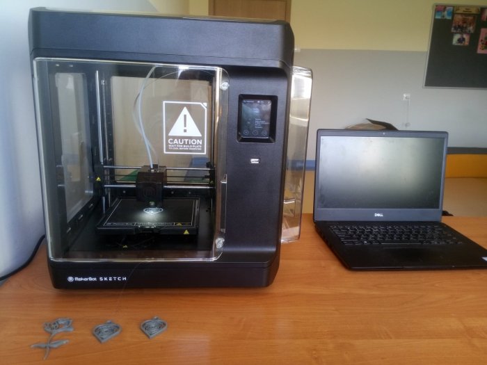 Drukarka 3D zakupiona do naszego Ośrodka. 