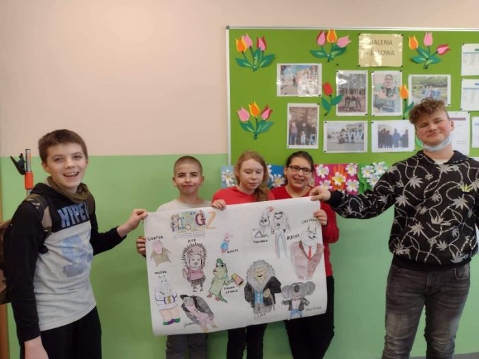 Uczniowie po powrocie wykonali piękny plakat. 