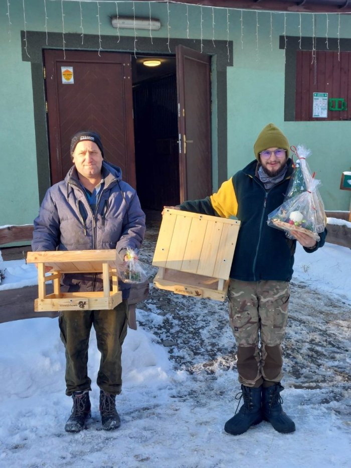 Życzenia i karmniki dla Pracowników Mini Zoo. 